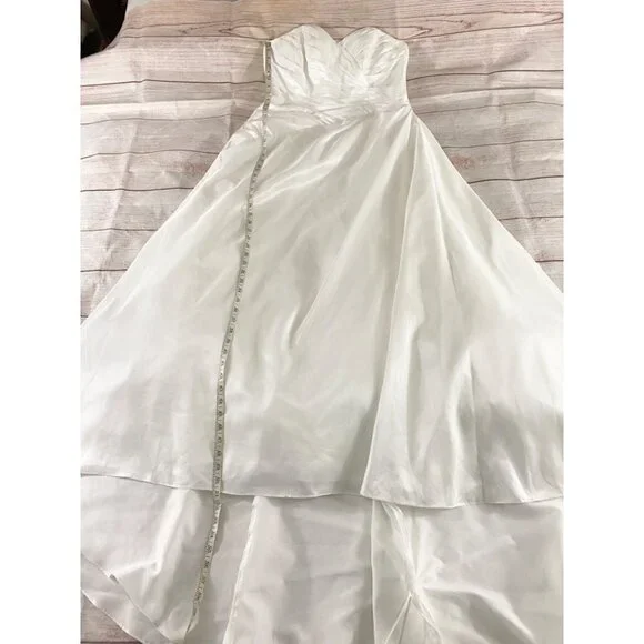 David's Bridal Women's Taffeta A Line Wedding Dress W/Sweetheart Neck - 14W - Picture 6 of 15